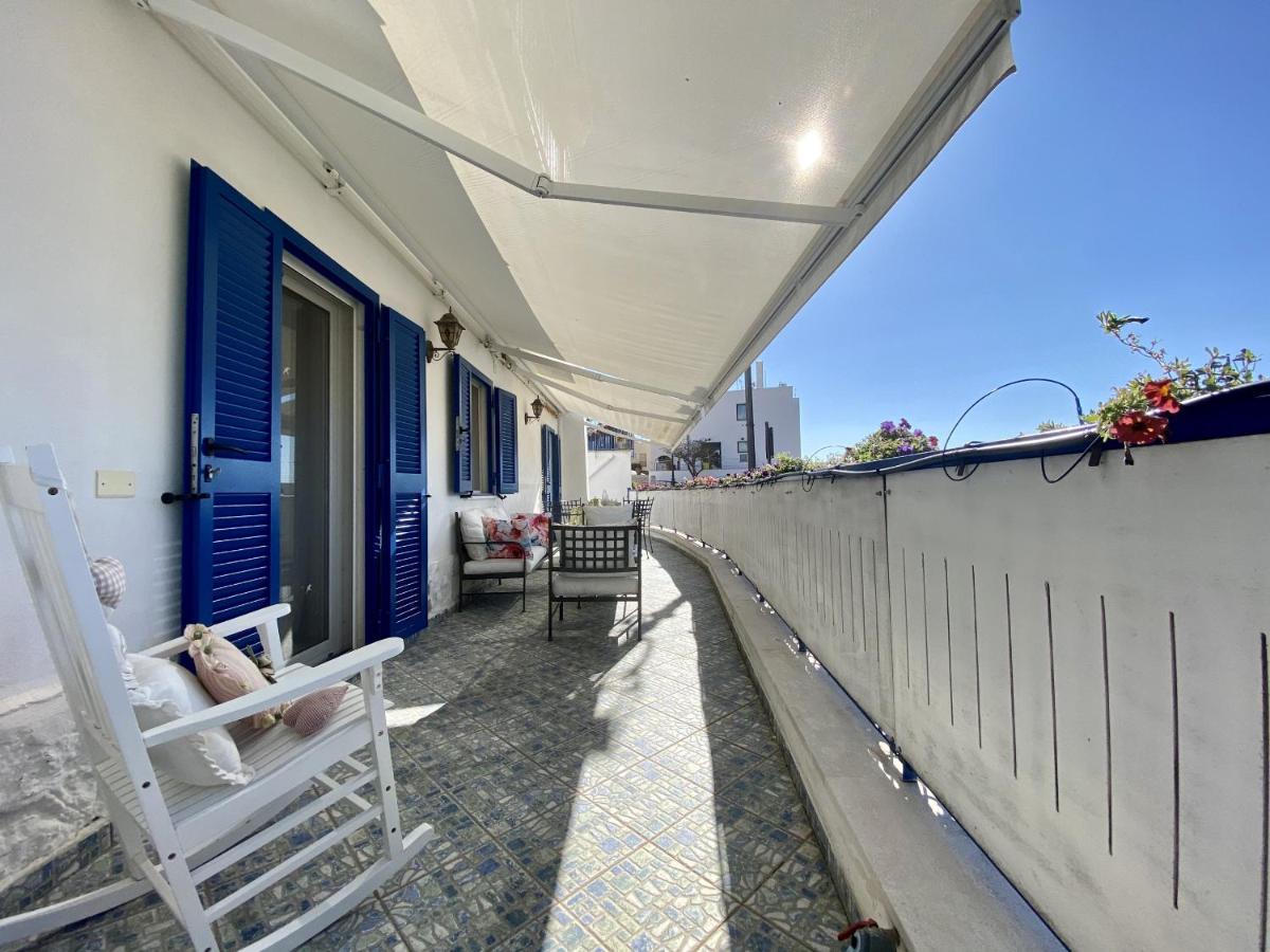 Holidaycasa Mike - Con Terrazzo Vista Mare Sperlonga Bagian luar foto